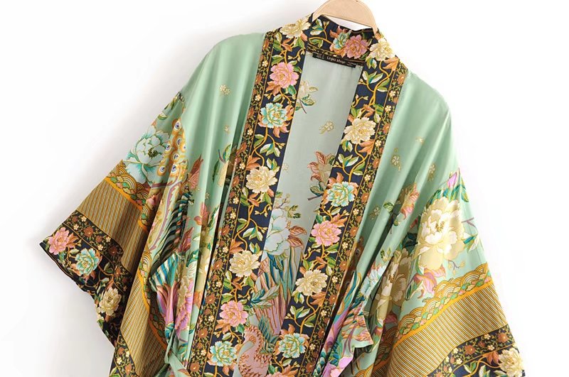 Positioning printed cardigan robe
