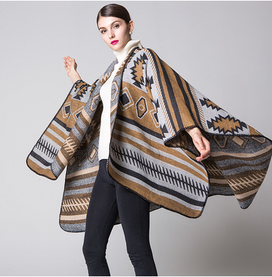 Geometric puzzle cloak
