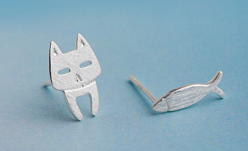 S925 Sterling Silver Stud Earrings Fashion Detachable Cat Fish Pin Studs Cute Comet Silver Earrings
