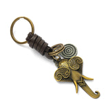 Women's Fashion Vintage Handwoven Leather Keychain
