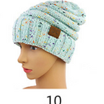 Unisex Outdoor Labeled Knitted Hat
