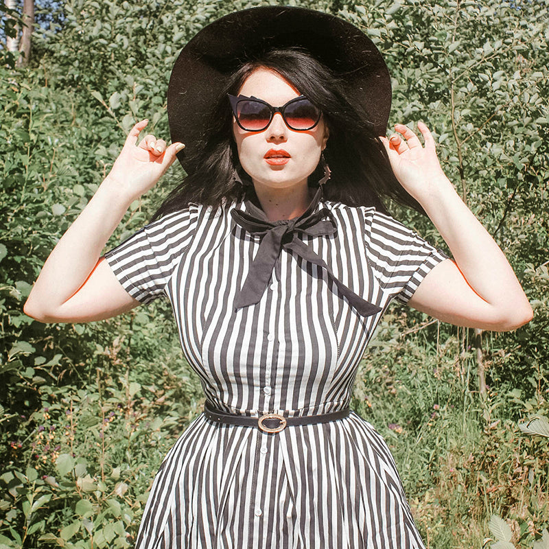 Striped button vintage dress
