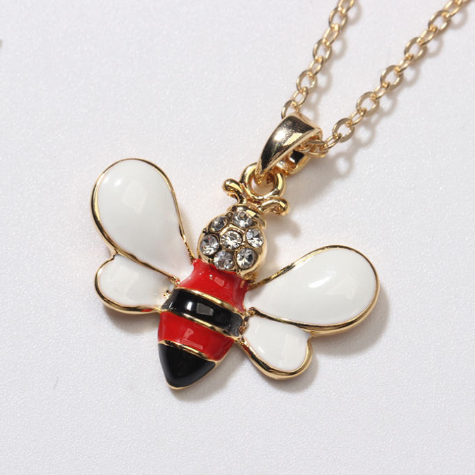 Summer Jewelry Necklace Lady Cartoon Cute Drop Oil Studded Bee Pendant
