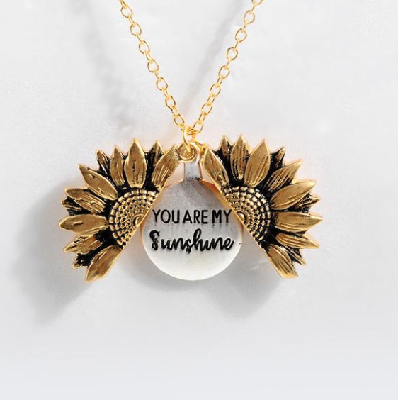 Sunflower Double-layer Lettering Necklace
