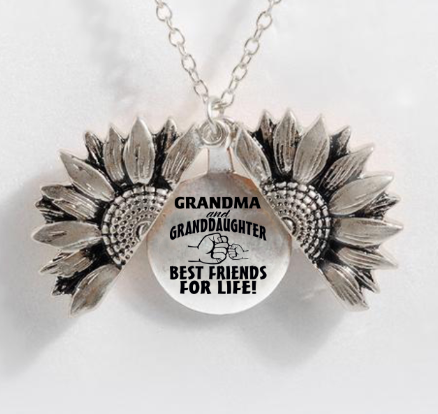 Sunflower Double-layer Lettering Necklace
