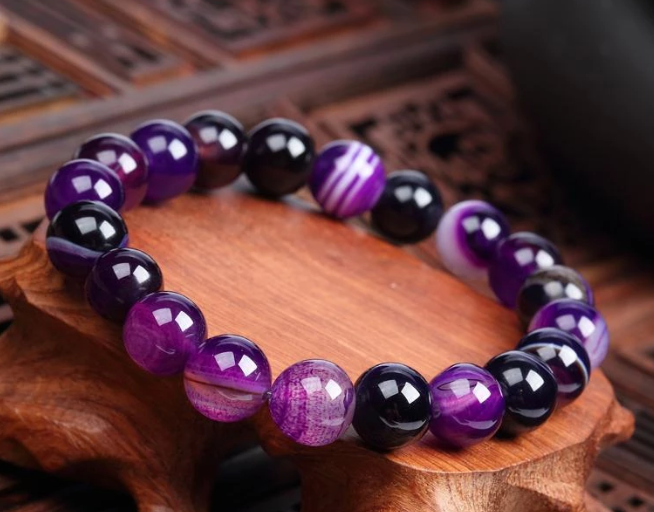 Bracelet En Pierre Naturelle Violet Pour Femme
