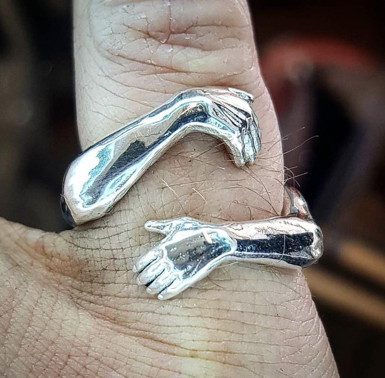 Simple And Creative Love Hands Embracing Ring
