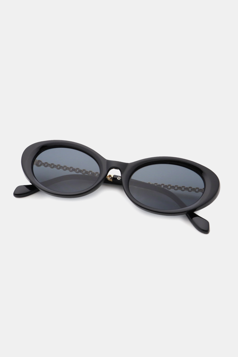 Polycarbonate Frame Cat-Eye Sunglasses
