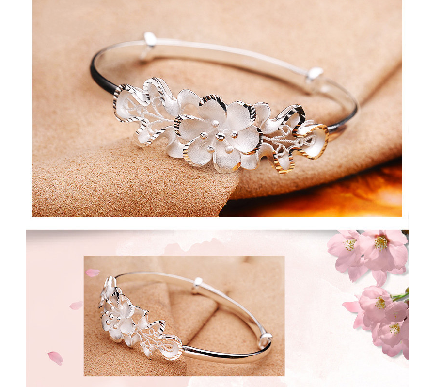 Sweet Bauhinia Adjustable Bracelet Woman Flower Vera Bracelet
