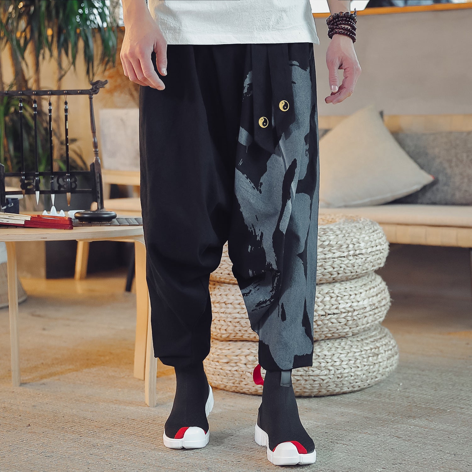 Chinese style nine-point pants
