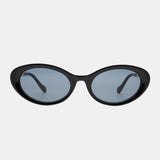 Polycarbonate Frame Cat-Eye Sunglasses
