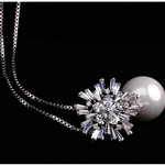 Pearl zircon necklace
