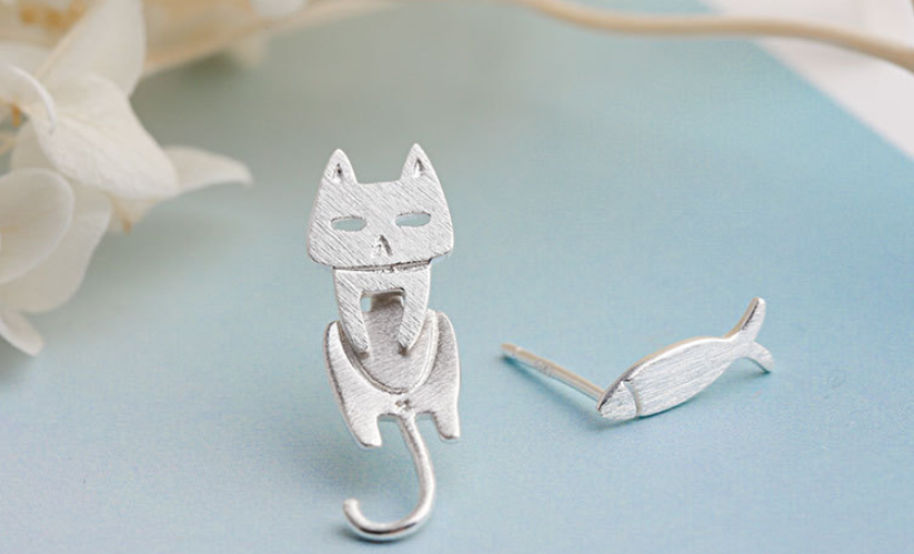 S925 Sterling Silver Stud Earrings Fashion Detachable Cat Fish Pin Studs Cute Comet Silver Earrings
