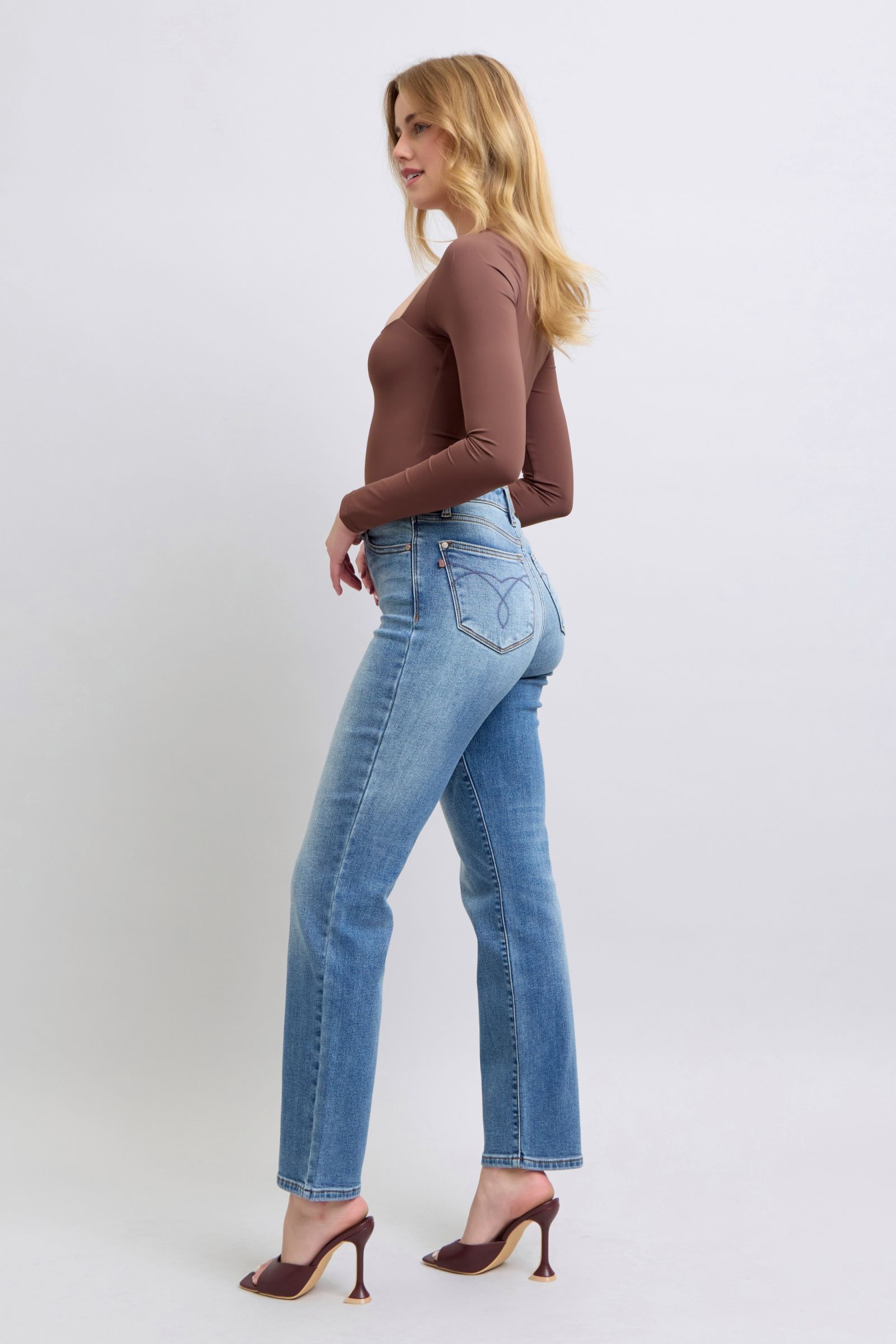 Judy Blue Full Size Run Vintage Wash Thermal Straight Jeans
