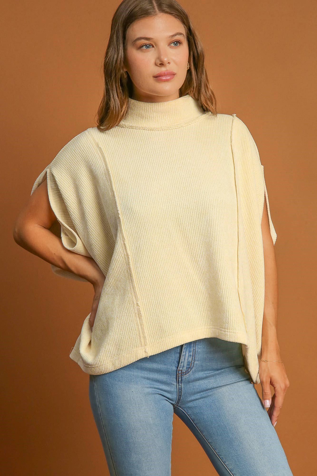 Umgee Solid Color Mock Neck Short Sleeve Top
