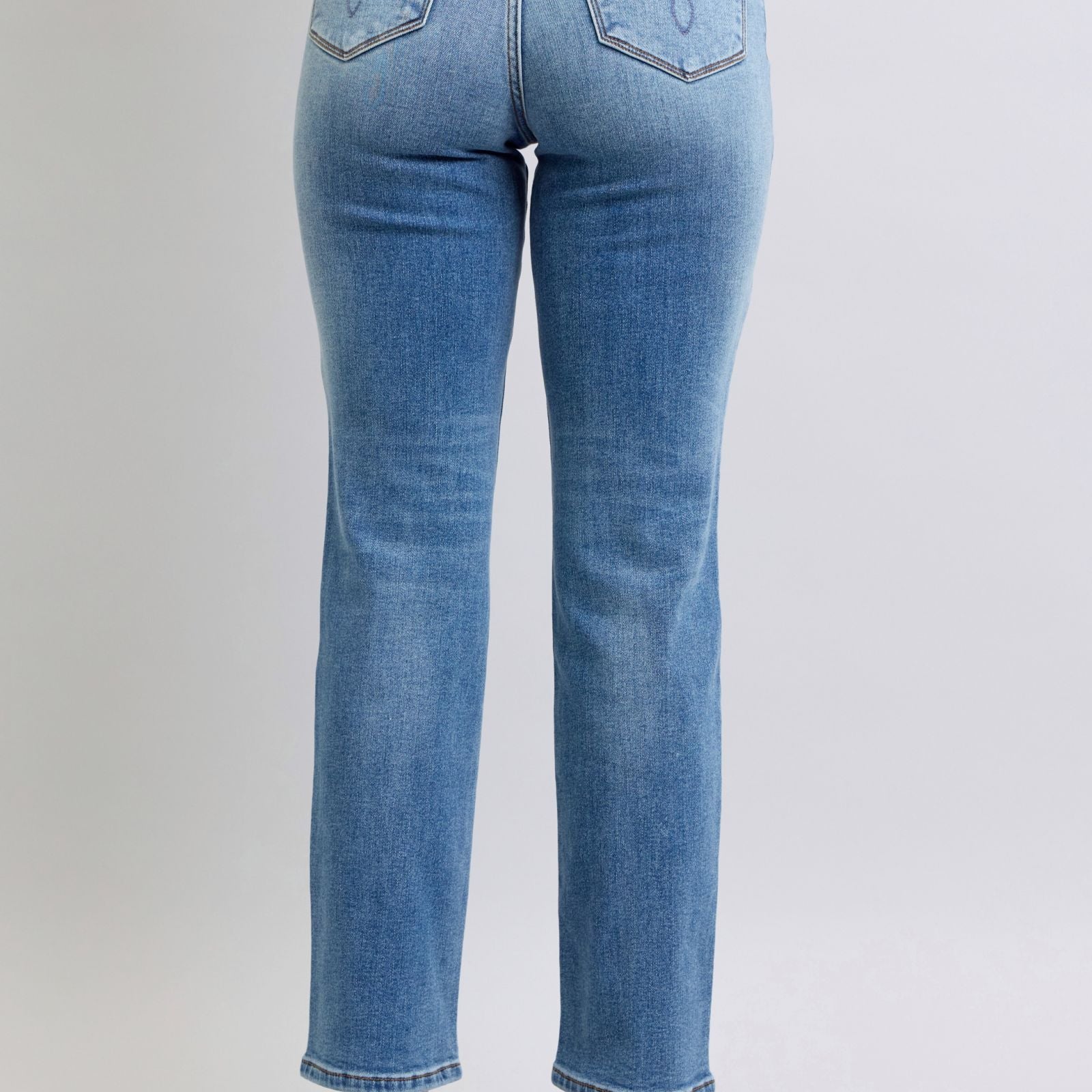 Judy Blue Full Size Run Vintage Wash Thermal Straight Jeans
