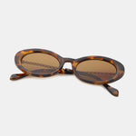 Polycarbonate Frame Cat-Eye Sunglasses
