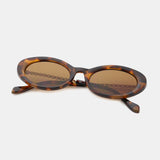 Polycarbonate Frame Cat-Eye Sunglasses
