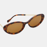 Polycarbonate Frame Cat-Eye Sunglasses
